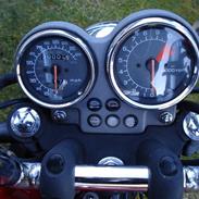 Honda Super magna