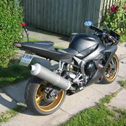 Yamaha R1