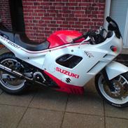 Suzuki gsx 600 f
