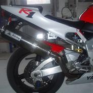 Yamaha Yzf R1