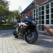 Suzuki gsxr 750