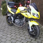 Suzuki SV 650S