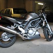 Suzuki SV650 AK7 (SOLGT)