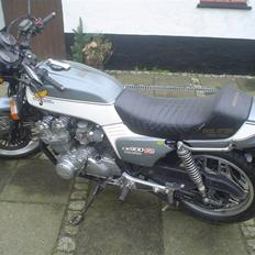 Honda cb 900