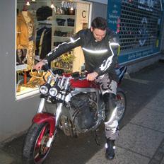 Suzuki TILSALG GSXR1100  Fighter