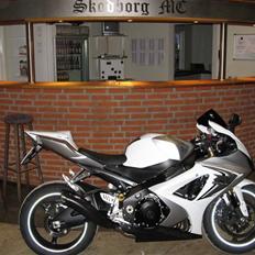 Suzuki GSX-R1000 k8