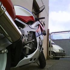 Honda CBR 400 rr