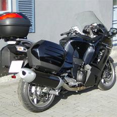 Kawasaki GTR 1400 