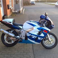 Suzuki gsxr 600 srad