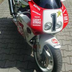 Suzuki GSX-R 750