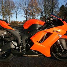 Kawasaki ZX6R