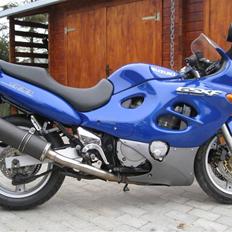 Suzuki GSX 600 F