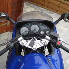Suzuki GSX 600 F