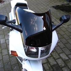 Honda vfr 750