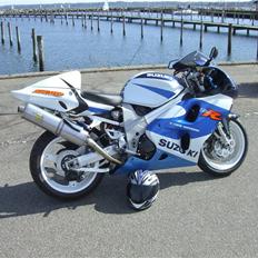 Suzuki TL1000R