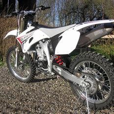 Yamaha YZF 450