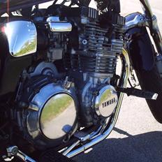 Yamaha XJ 700 S Maxim
