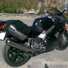 Honda VFR 800 RC46 Savnet..