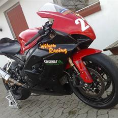 Suzuki GSXR 1000 >*2. Baneged*<