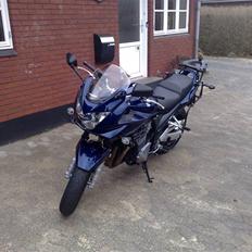 Suzuki GSF 1200 SA **SOLGT**