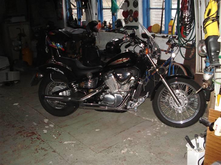 Honda vt 600 billede 3