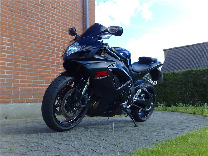 Suzuki gsxr 600 (smadret) billede 1
