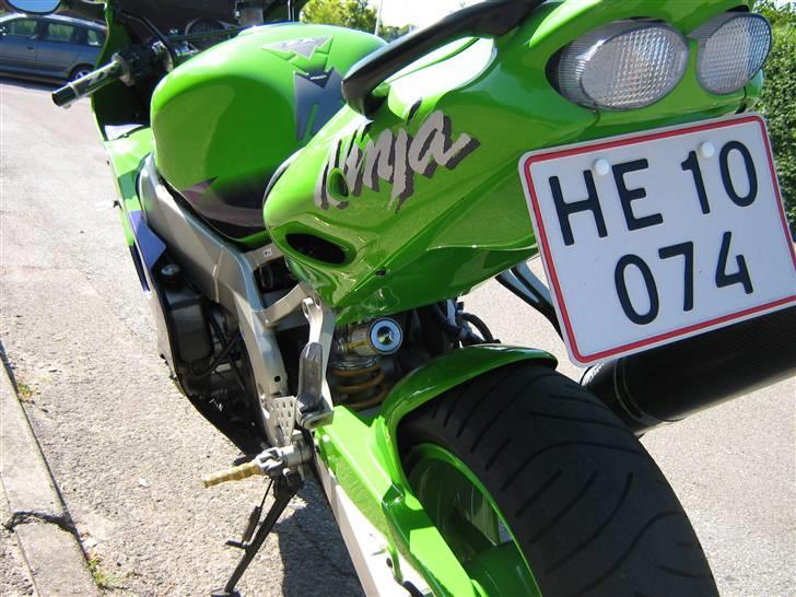 Kawasaki ZX9R Ninja billede 6