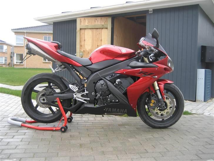 Yamaha YZF R1 - TIL SALG billede 1