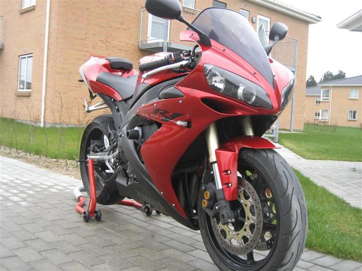 Yamaha YZF R1 - TIL SALG billede 2