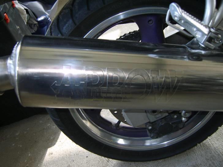 Suzuki RF 600 (solgt) billede 6