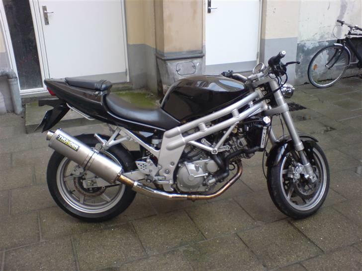 Hyosung GT 650 (Solgt) billede 1