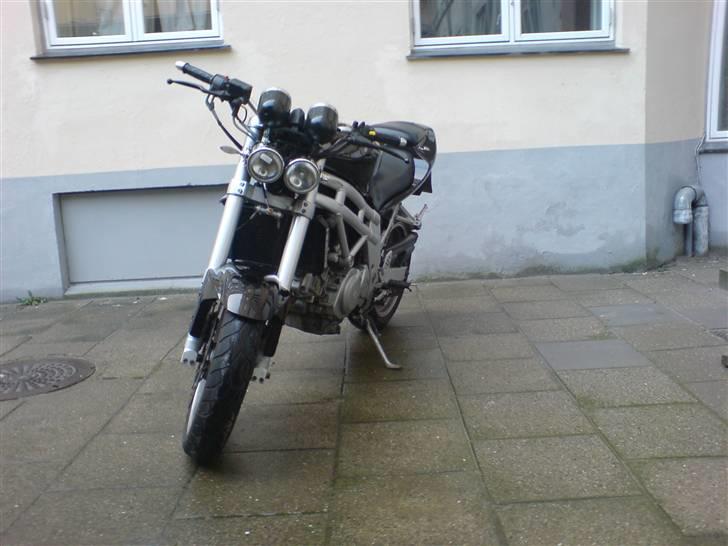 Hyosung GT 650 (Solgt) billede 3