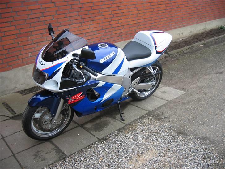 Suzuki GSX-R 600  solgt billede 7