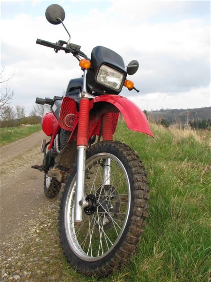 Yamaha XT 350 "Solgt" billede 9