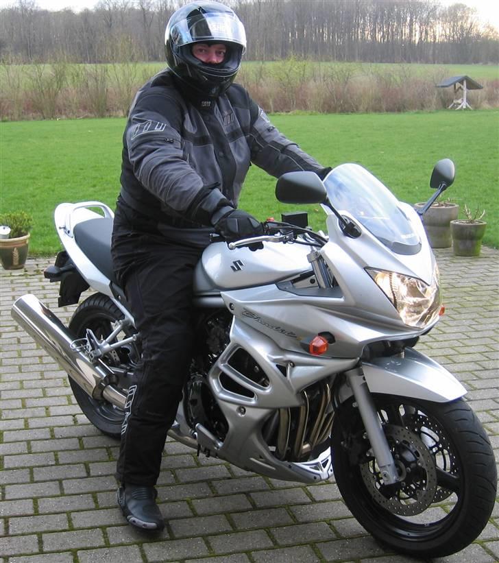 Suzuki 650 Bandit S {skrottet} - Retur fra første tur i 2008 = KOLDT billede 1