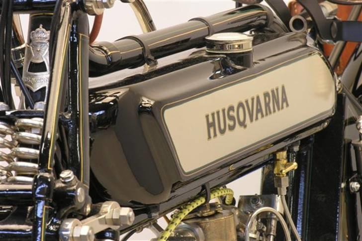 Husqvarna V-twin 550cc billede 6