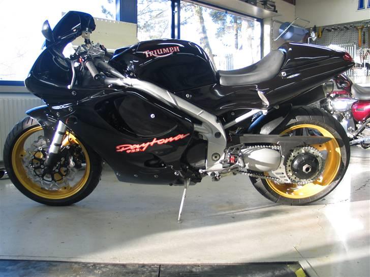 Triumph Daytona 955I billede 3