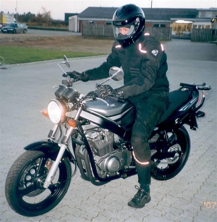 Suzuki GS 500 K7 - Første tur hjem fra forhandleren den 12 november 2007 i  4 graders varme. det var sgu koldt billede 4