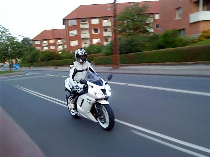 Kawasaki ZX6R - Solgt - On the road..  Nice :-) billede 6