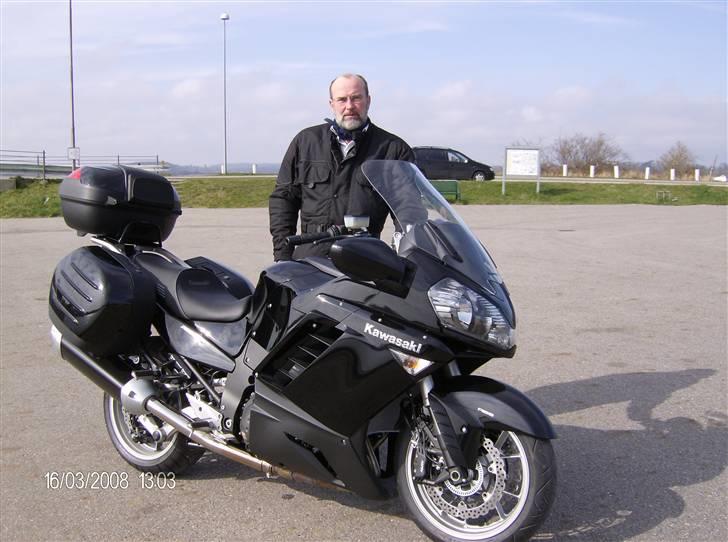 Kawasaki GTR 1400  billede 4