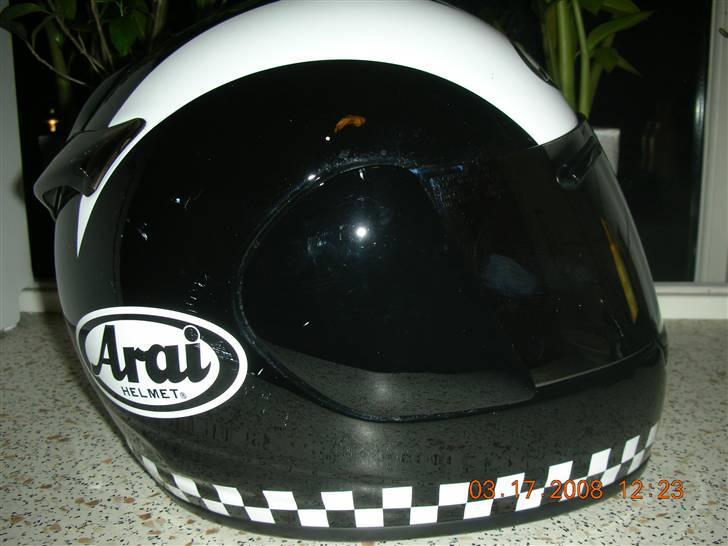 Suzuki TILSALG GSXR1100  Fighter - Hjelm skal man jo have billede 13