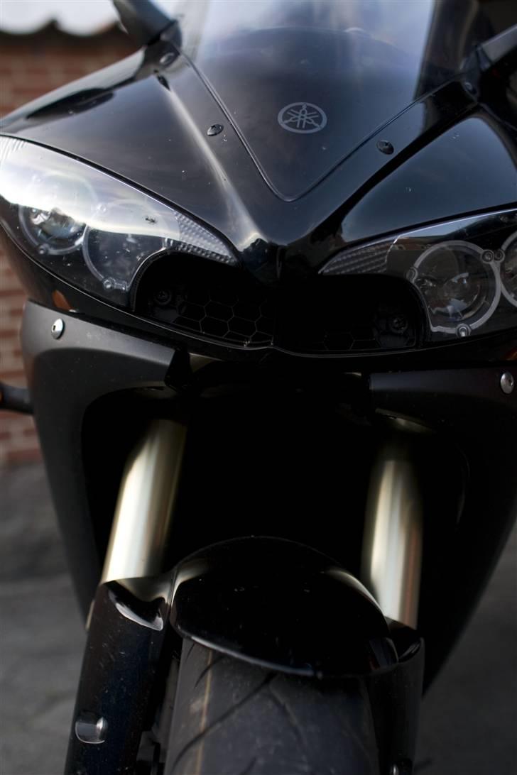 Yamaha R6 YZF SOLGT! billede 3