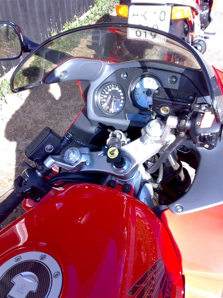 Honda VFR 800 billede 4