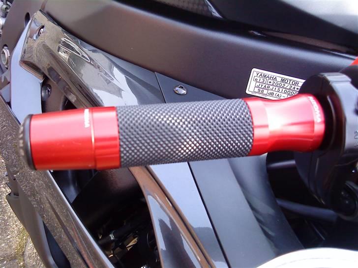 Yamaha R6-RR solgt - Rizoma håndtag/styrevægte billede 6