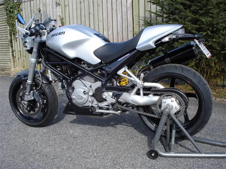 Ducati Monster S2R 1000 Solgt  billede 7