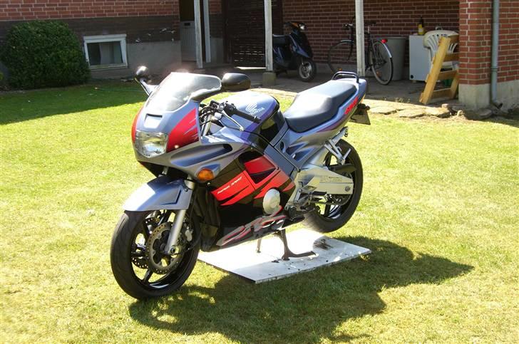 Honda CBR 600 F2 billede 6