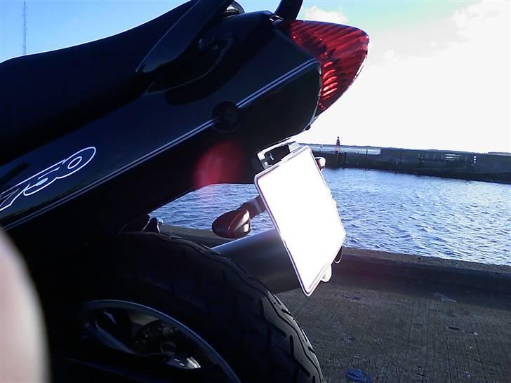 Suzuki GSX 750 F  billede 17