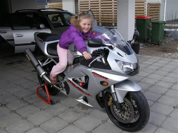 Honda 929 Fireblade (solgt) billede 6