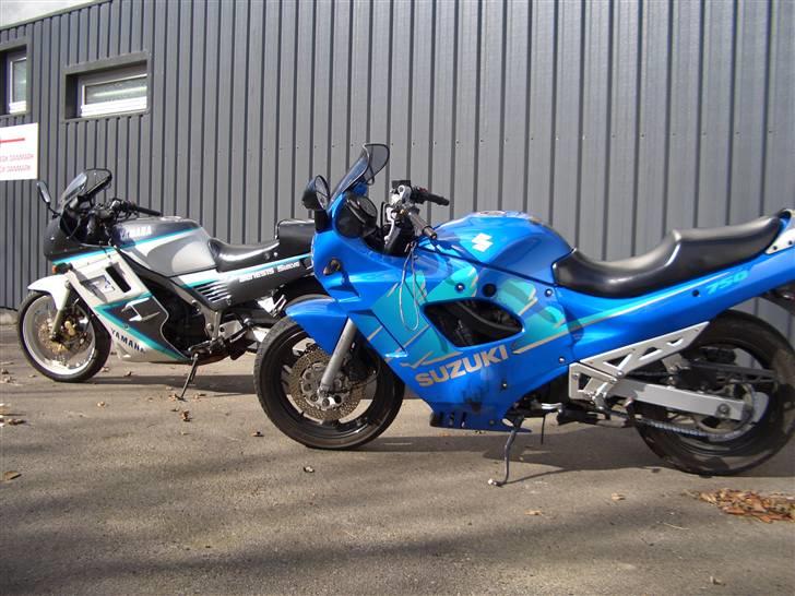 Suzuki GSX 750 F *SOLGT*  billede 8