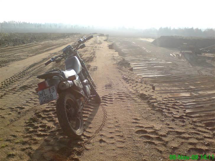 Suzuki DR250 SP billede 5